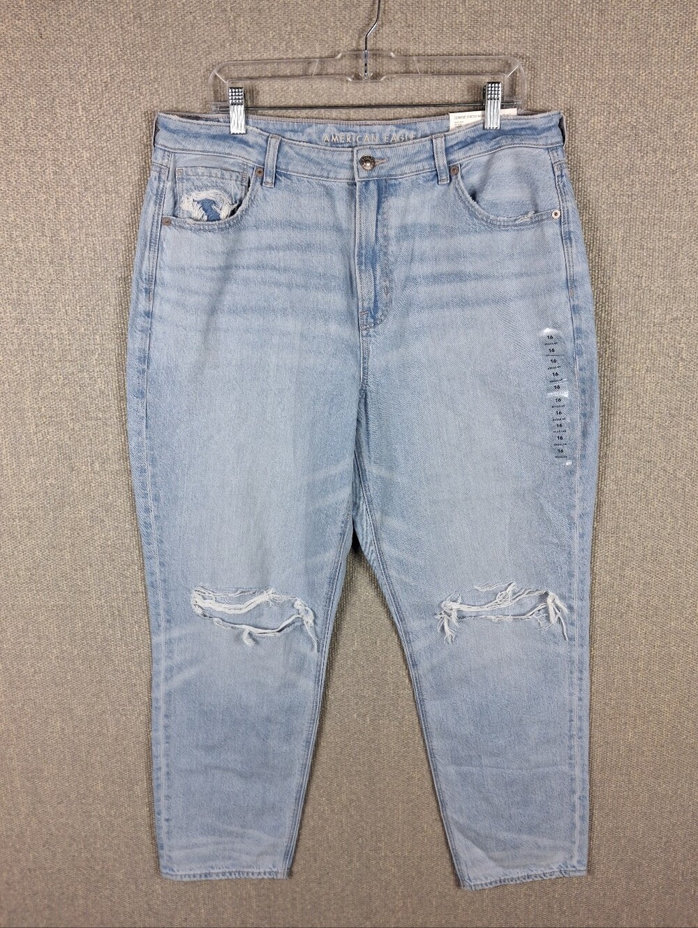 American Eagle Outfitters Mom Jeans Super High Rise Distressed Ripped Size 16
